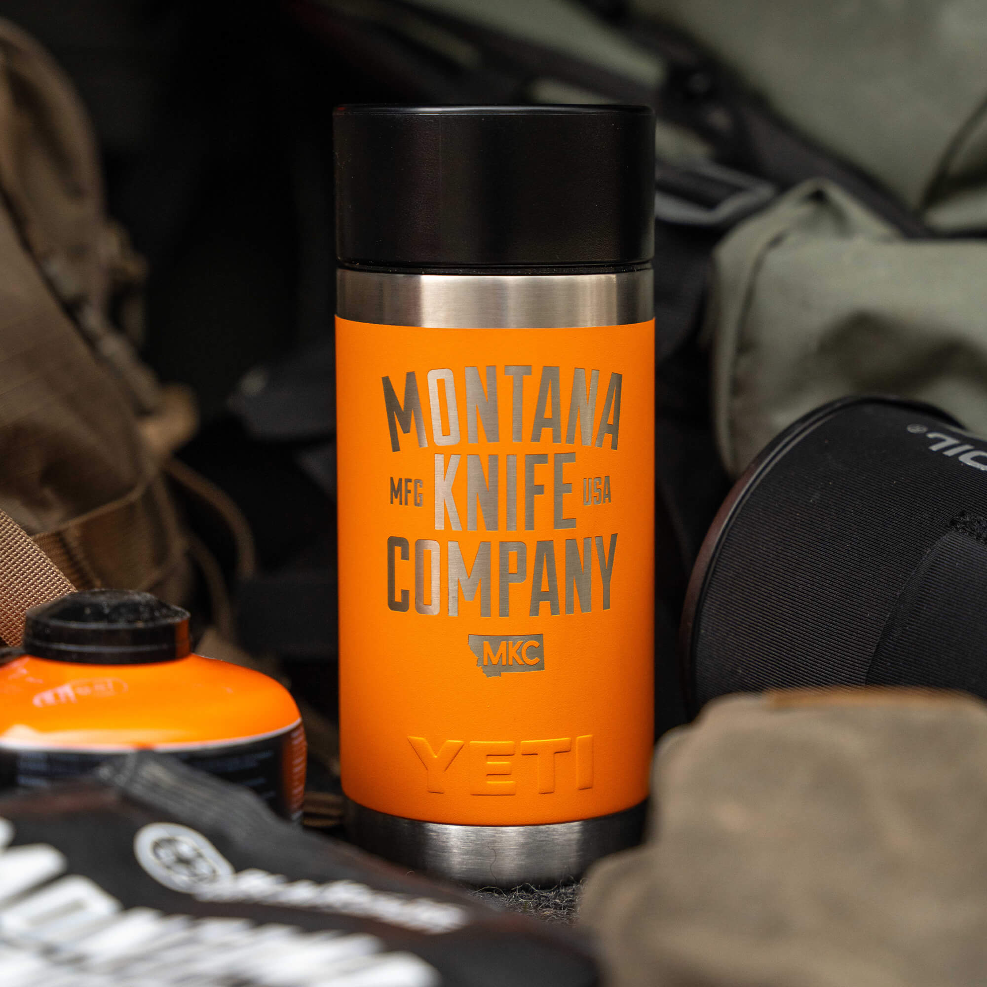 MKC x YETI RAMBLER 12 OZ HOTSHOT - BLAZE ORANGE