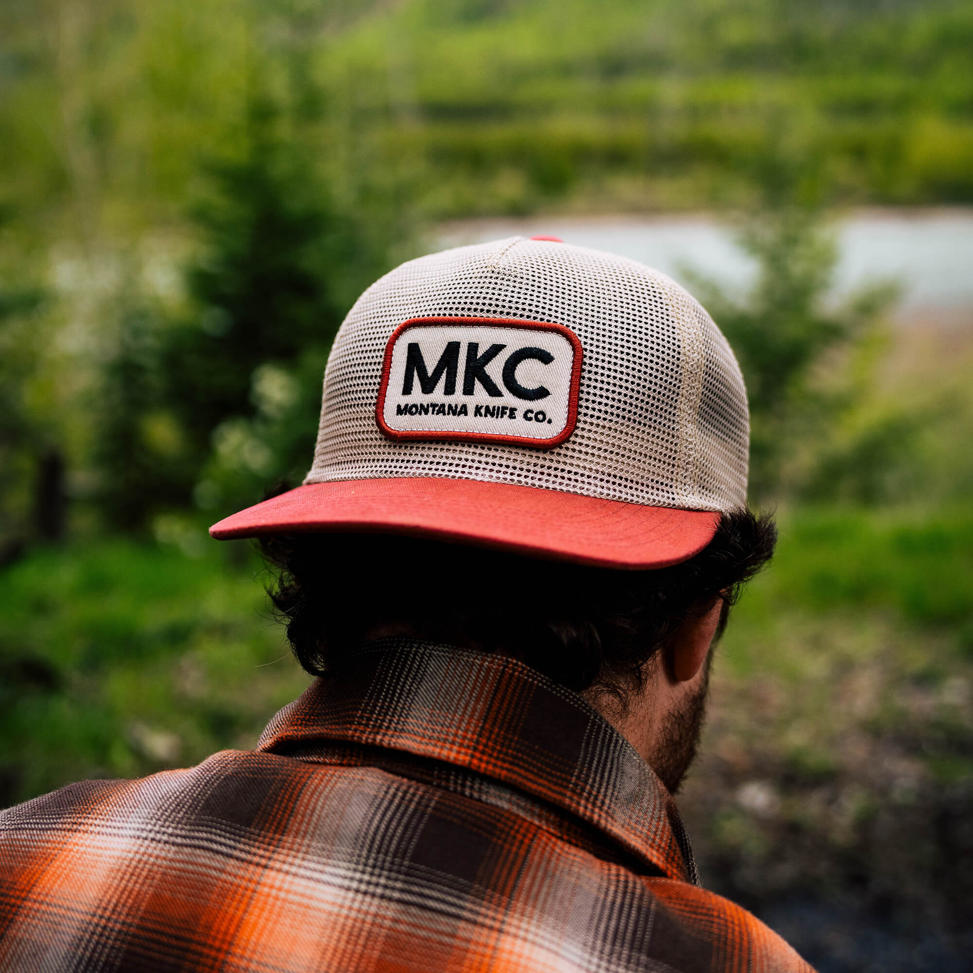 MKC MESH LOGO HAT - KHAKI/CRIMSON