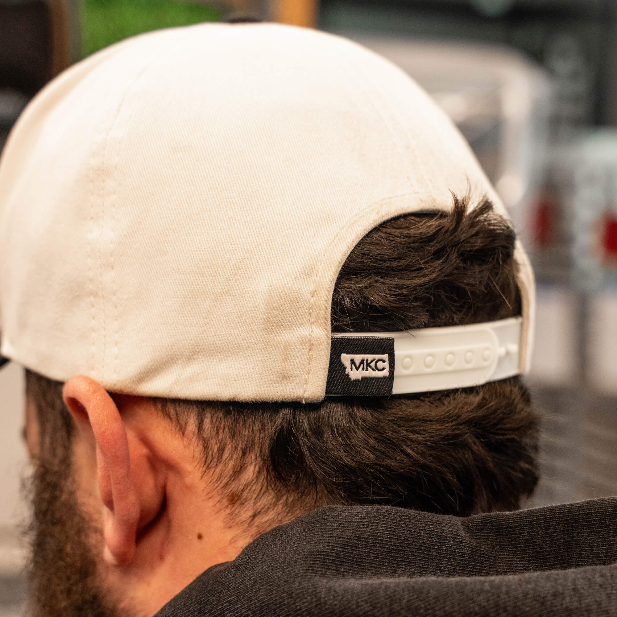 MKC THROWBACK EMBROIDERED HAT - WHITE & BLACK