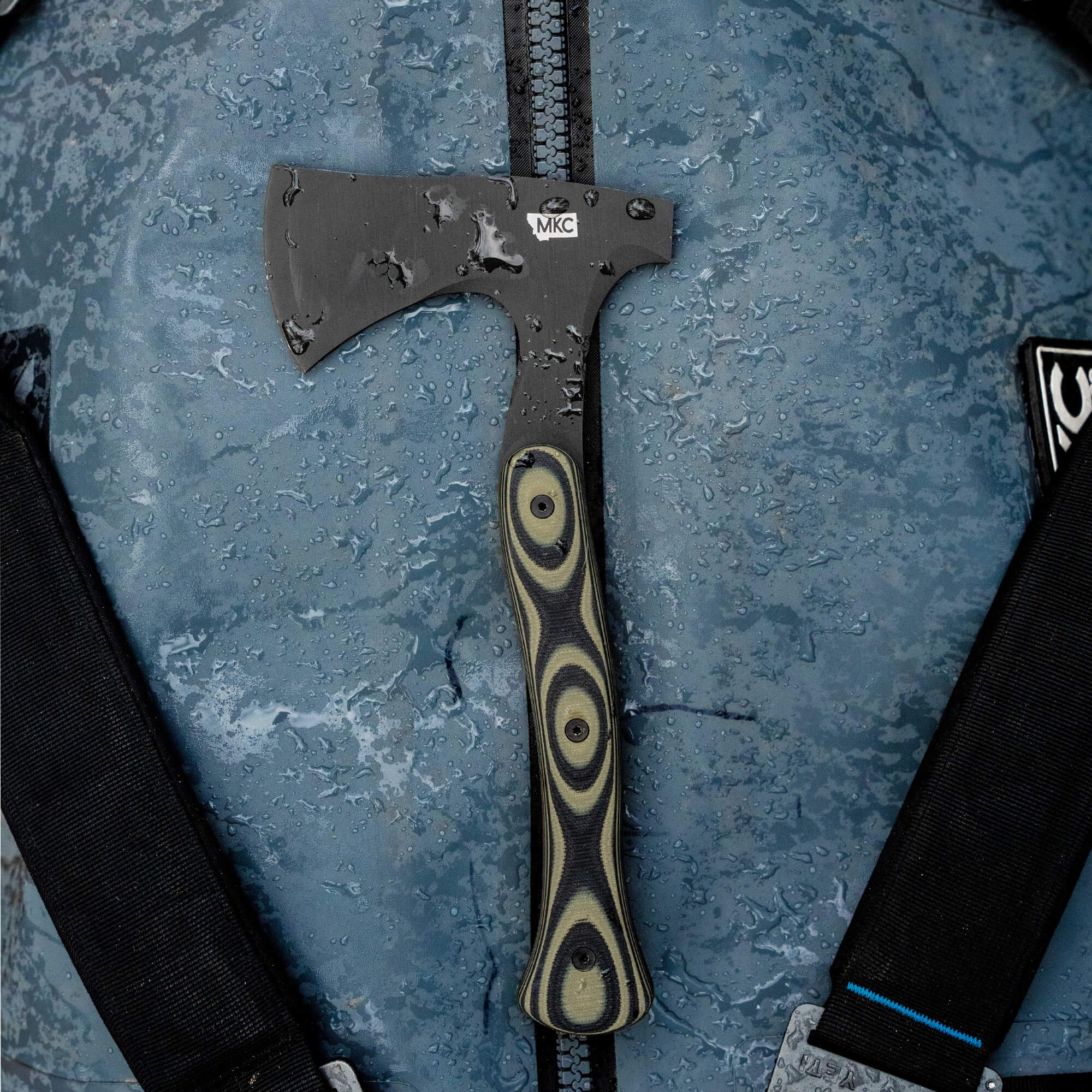 HELLGATE HATCHET - GREEN & BLACK