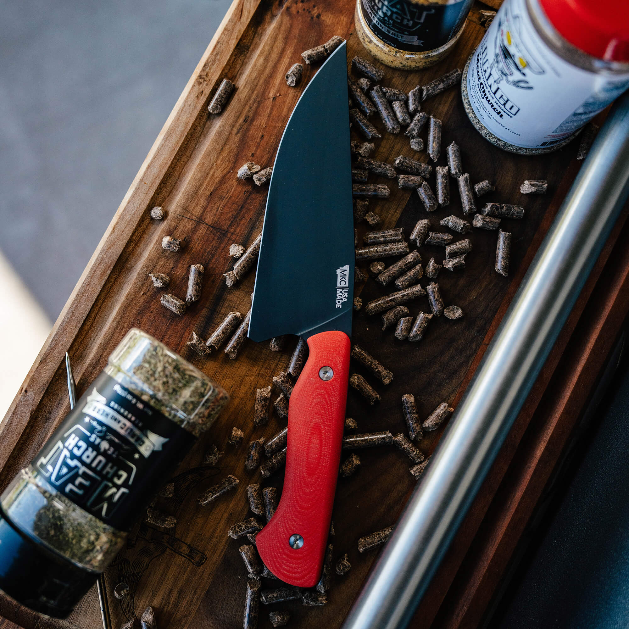 MEAT CHURCH CHEF KNIFE - RED